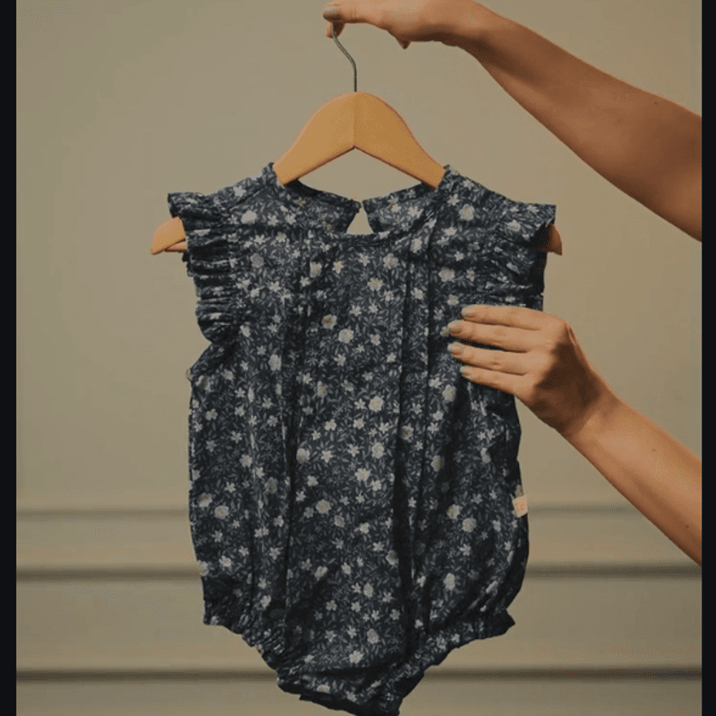 Romper Floral Azul em algodão